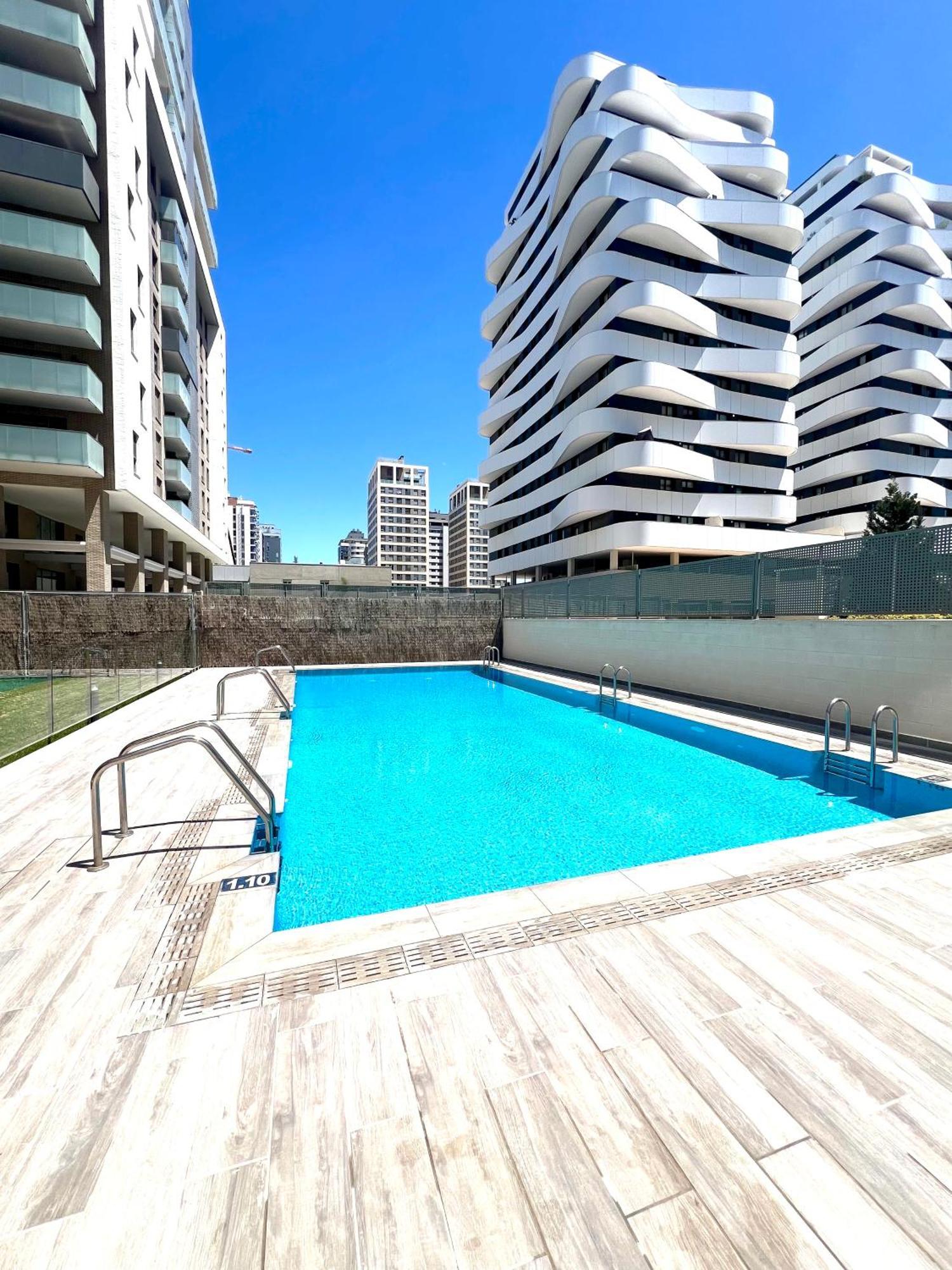 バレンシアExclusivo Loft Duplex Roig Arena - Piscina - Vlcアパートメント エクステリア 写真