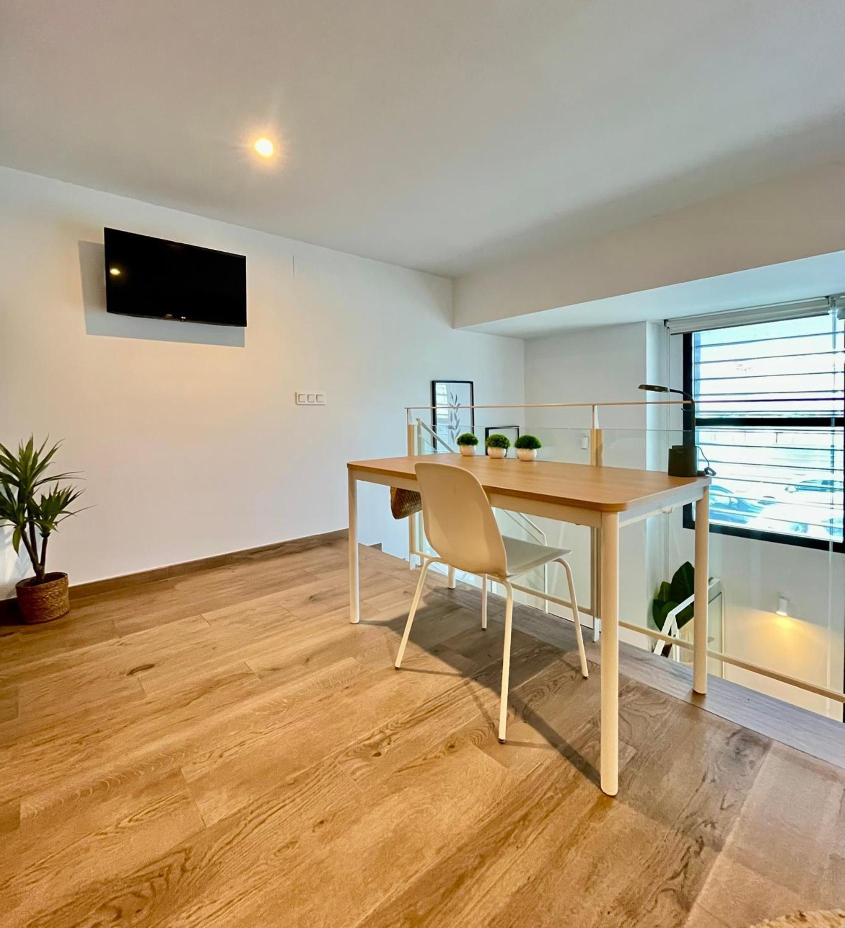 バレンシアExclusivo Loft Duplex Roig Arena - Piscina - Vlcアパートメント エクステリア 写真