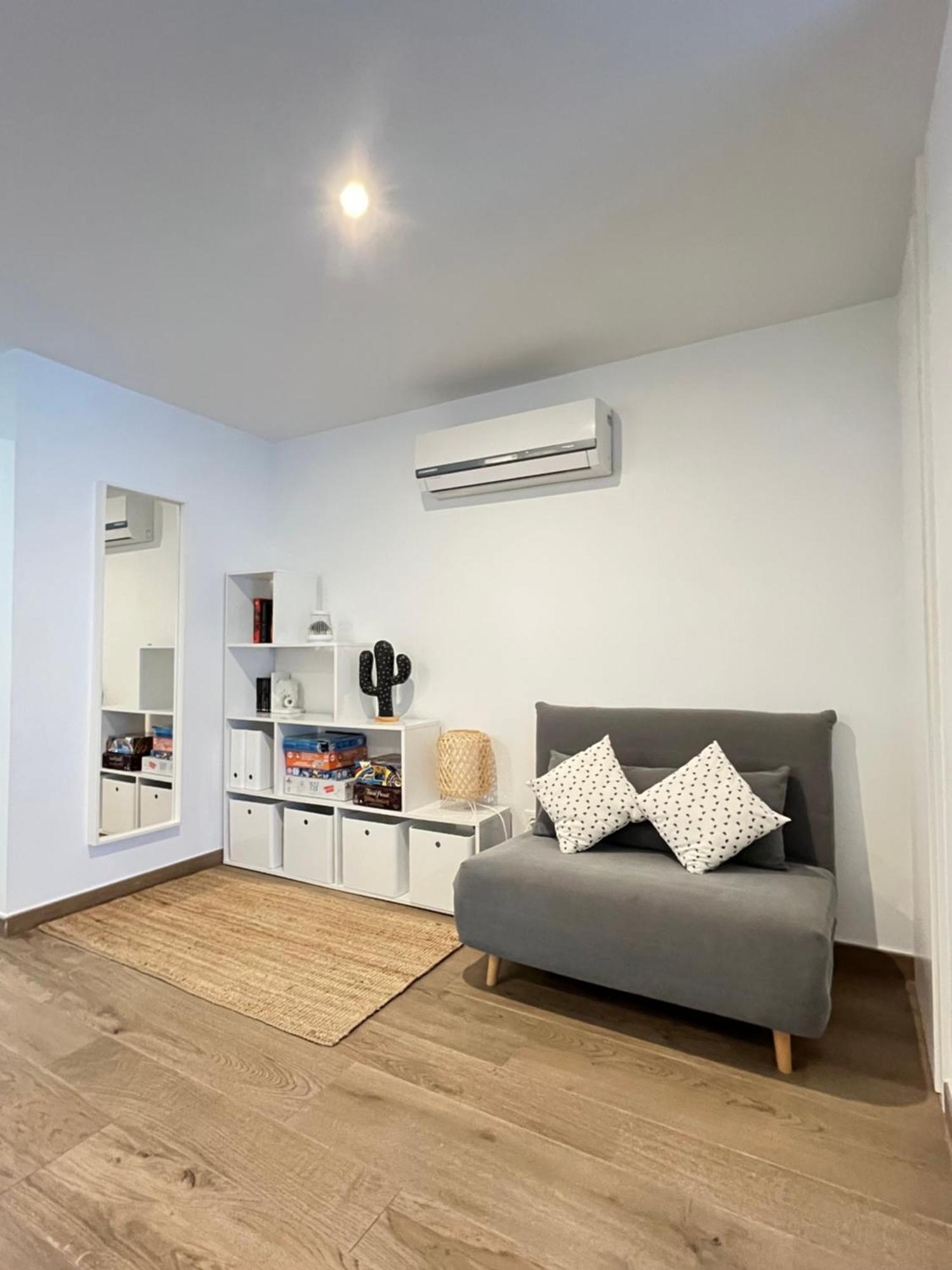 バレンシアExclusivo Loft Duplex Roig Arena - Piscina - Vlcアパートメント エクステリア 写真